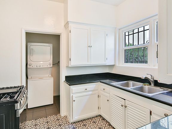 4th image of 837 N Alfred St #837.5