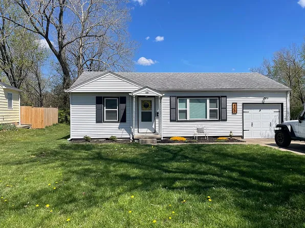 805 Vest Dr, Warrensburg, MO 64093