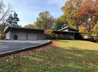 1107 Lakeridge Rd, Danville, IL 61832