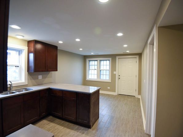 5004 S Komensky Ave #2