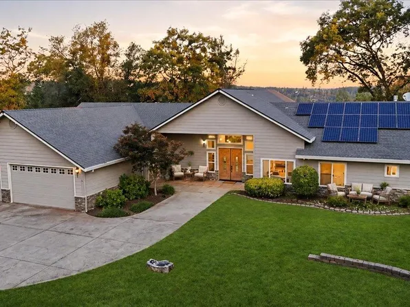 19372 Buck Ridge Rd, Grass Valley, CA 95949