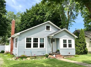 313 E Michigan Ave, White Pigeon, MI