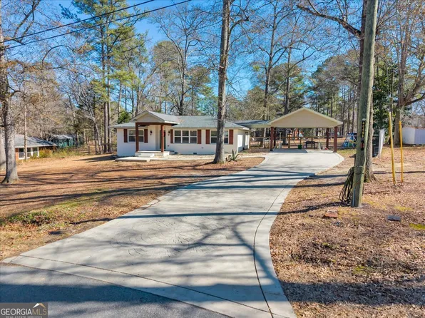 105 Pine Hill Cir, Byron, GA 31008