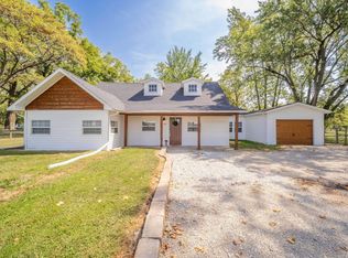 1100 S Pittenger Rd, Selma, IN 47383