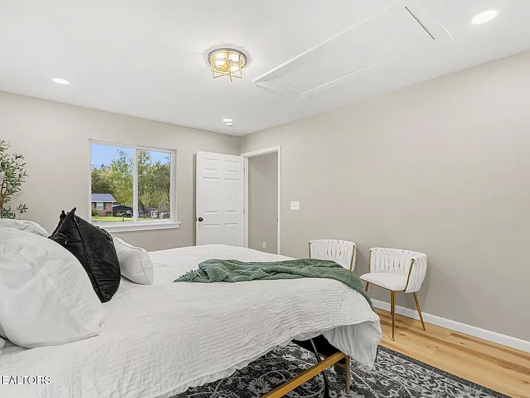 6741 Heatherbrook Dr — Photo 19