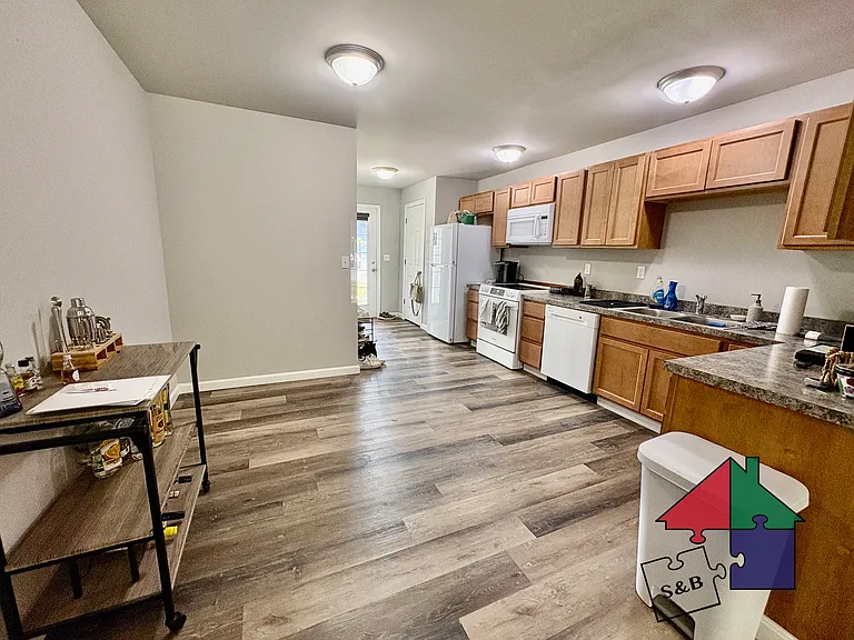 57 Green St #106 — Photo 6