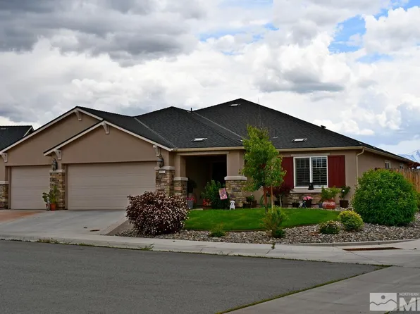 6517 Cone Peak Dr, Carson City, NV 89701