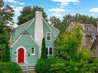 65 Spring Garden St, Hamden, CT 06517