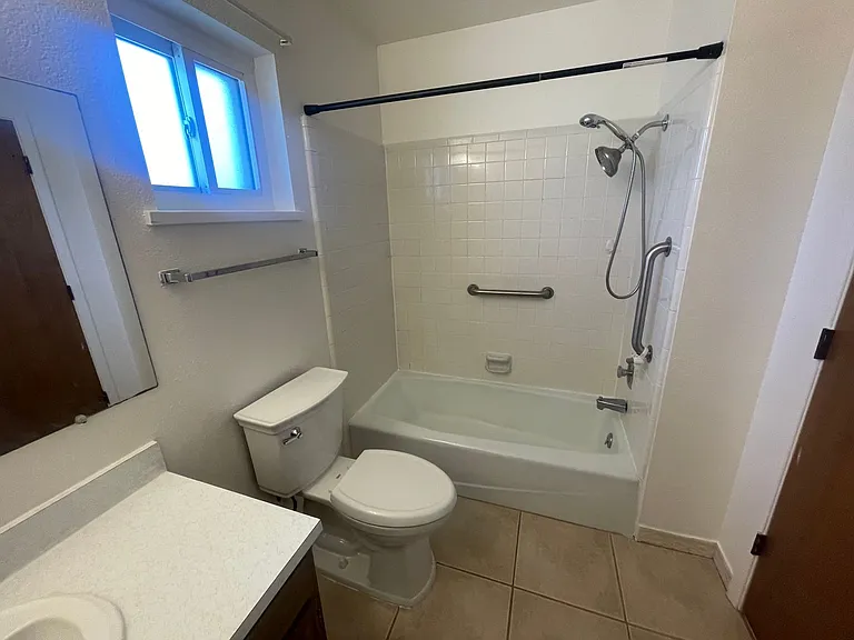 154 S Los Pinos Dr — Photo 36