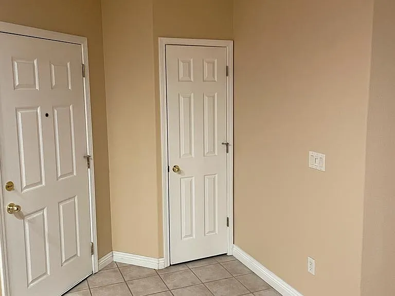 1113 Tule Dr — Photo 1