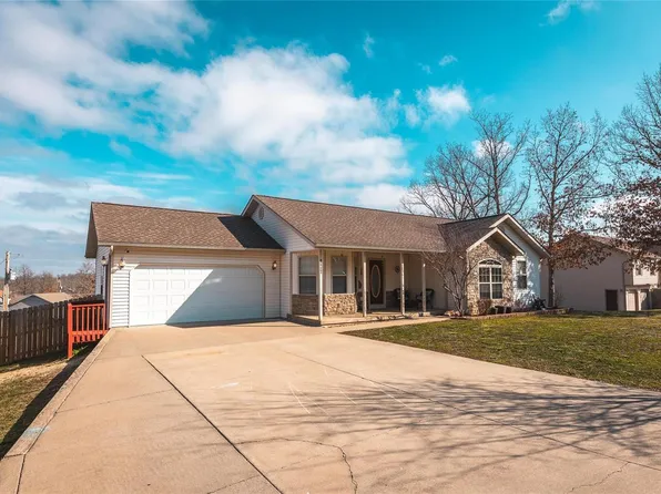 15630 Top Dr, Saint Robert, MO 65584