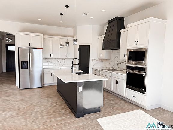 2nd image of 1409 Weatherby Ave