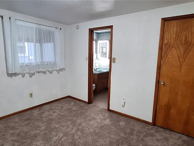5124 Carnegie St — Photo 35