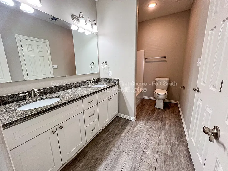 6705 Maribette Rd — Photo 7