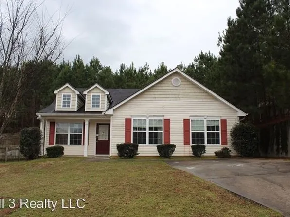 2445 Vine St, Union City, GA 30291