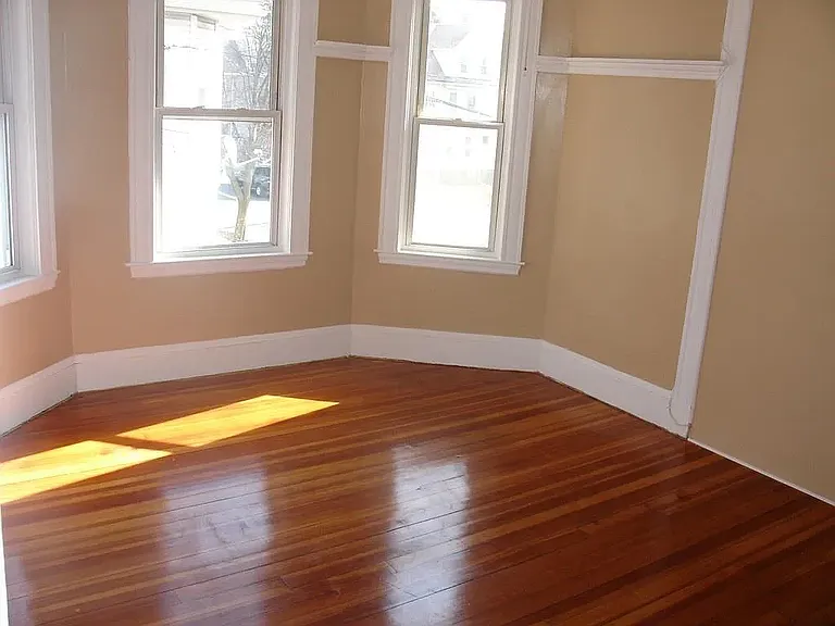 1432 Eastern Ave #2 — Photo 5