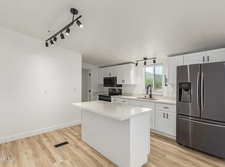 4176 N Saguaro Dr, Apache Junction, AZ 85120