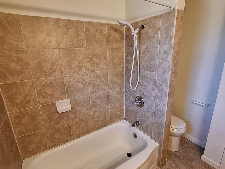 5867 Madrona Dr — Photo 17