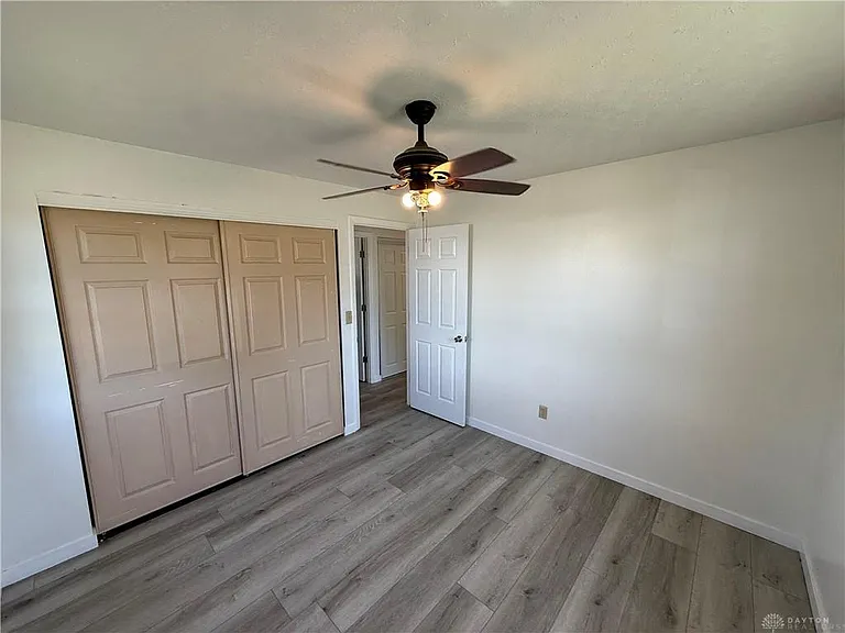 7619 Bassett Dr — Photo 13