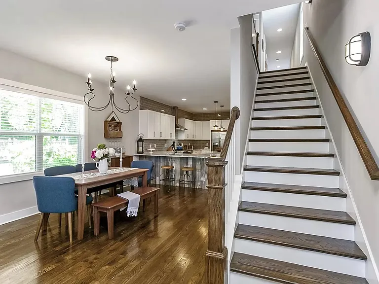 306B Manchester Ave — Photo 13