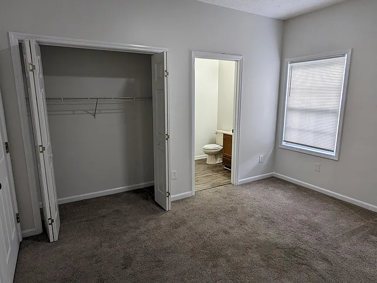 1425 College Heights Rd #205 — Photo 40