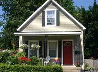 1009 Webster St, Schenectady, NY 12303