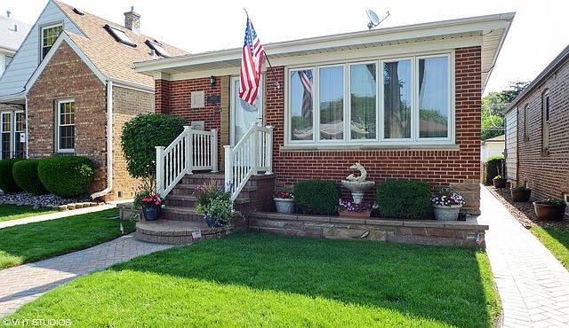 1st image of 3637 N Pioneer Ave