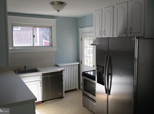 360 Lakeview Ave, Drexel Hill, PA 19026