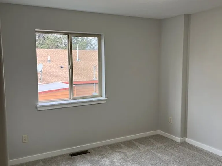 3308 W Babcock St — Photo 20
