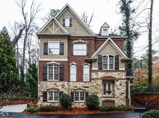 1152 Chantilly Commons Dr, Atlanta, GA 30324