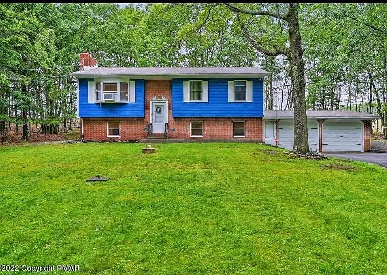 21 Basswood Ct — Photo 1
