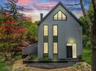 360 Guys Run Rd, Cheswick, PA 15024