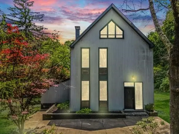 360 Guys Run Rd, Cheswick, PA 15024