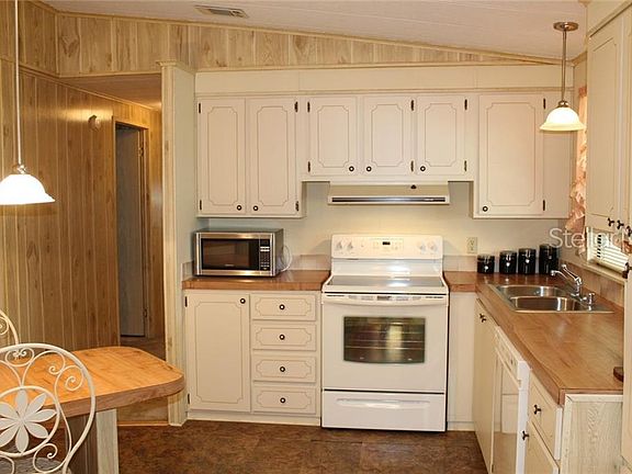 2nd image of 1434 Nassau Cir
