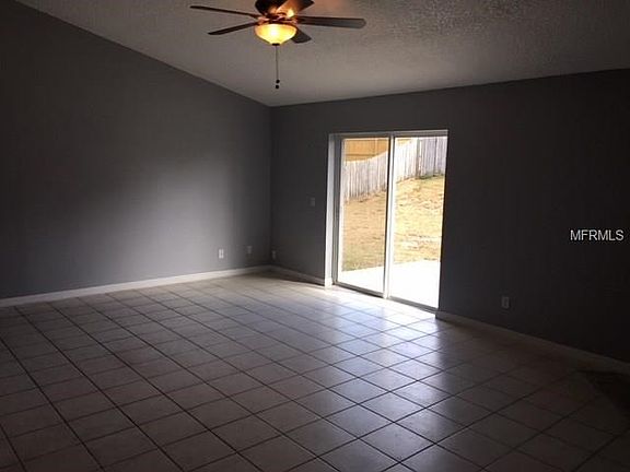 3rd image of 742 Loma Bonita Dr