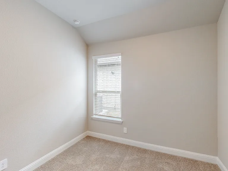 3017 Hampton Path — Photo 31