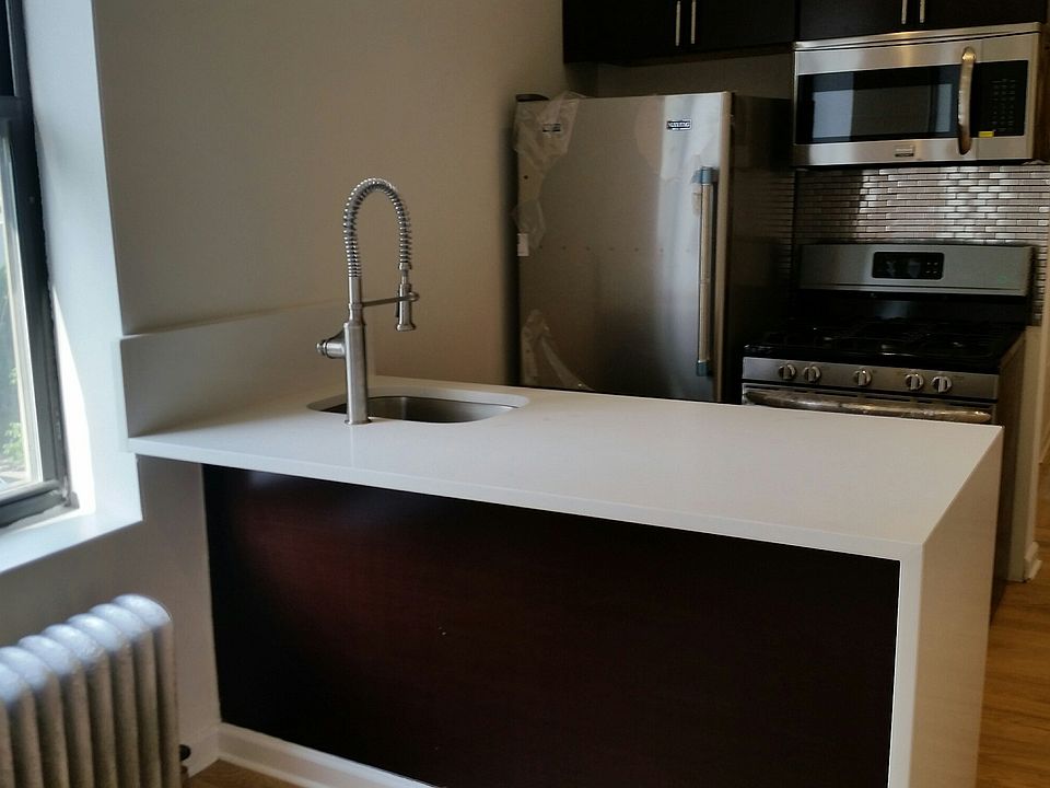 1st image of 515 Clinton Ave APT 20