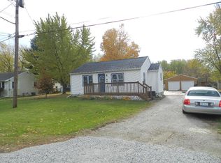 646 Sheridan Rd, Saint Joseph, MI 49085