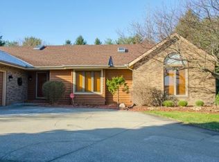 51613 Saddle Ridge Ln S, Granger, IN 46530