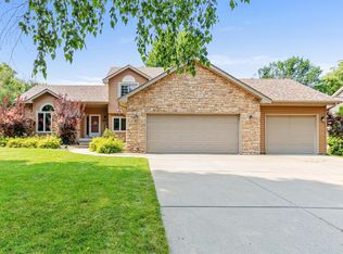 6619 Ruffed Grouse Rd, Lino Lakes, MN 55014