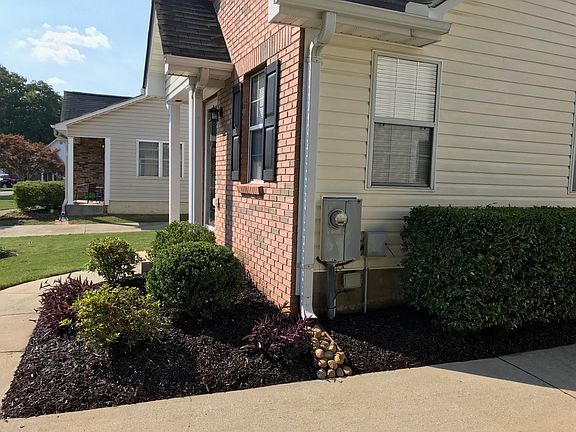 71 Pointe North Drive