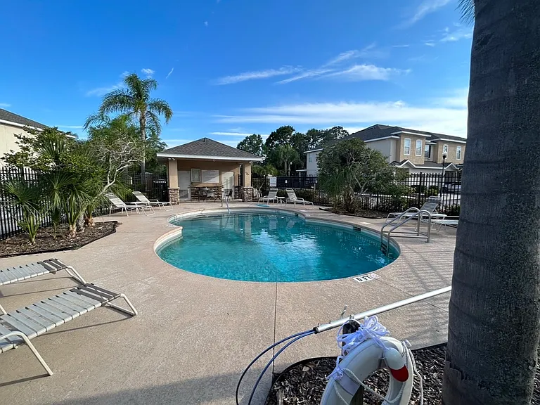 9909 Palermo Breeze Way — Photo 33