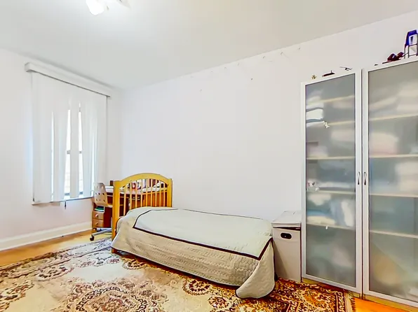 83-44 Lefferts Boulevard image 24 of 25