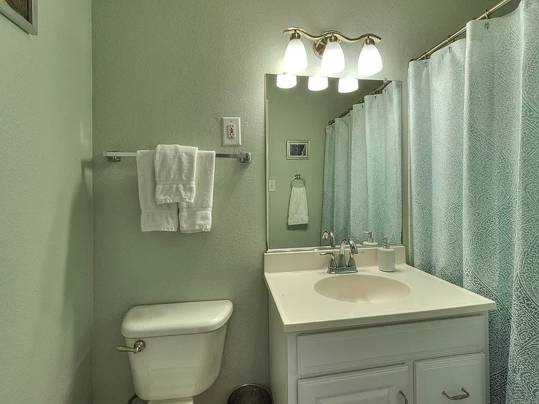 20902 South Ave #A — Photo 16