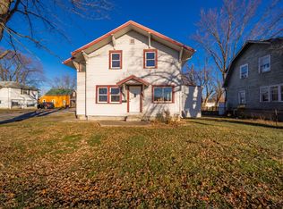126 W 29th St, Anderson, IN 46016