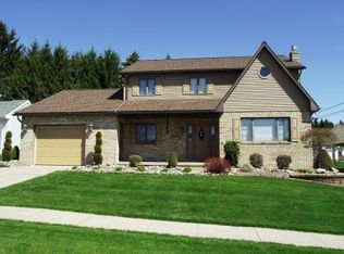 207 Dippold Ave, Saint Marys, PA 15857
