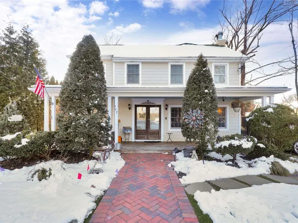 197 Richmond Avenue, Amityville, NY 11701
