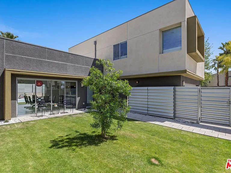 1052 Audrey Dr — Photo 30