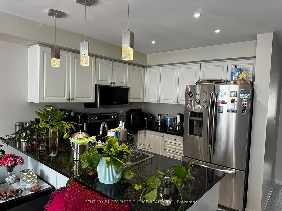 409 Aspendale Cres #BSMNT-ROOM