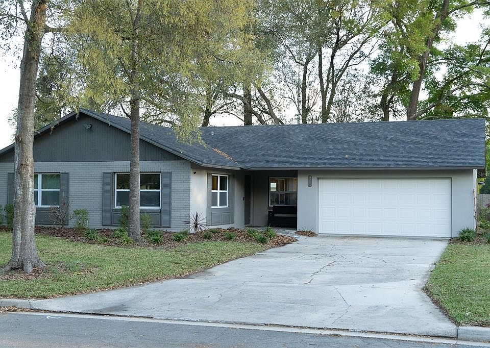 1st image of 8221 SW 13th Rd